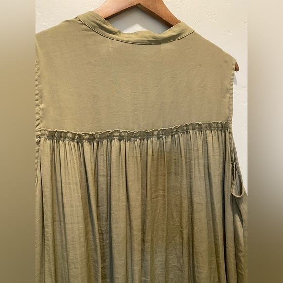 Lane Bryant - Green Lightweight Tunic Tank - Picture 14 of 14